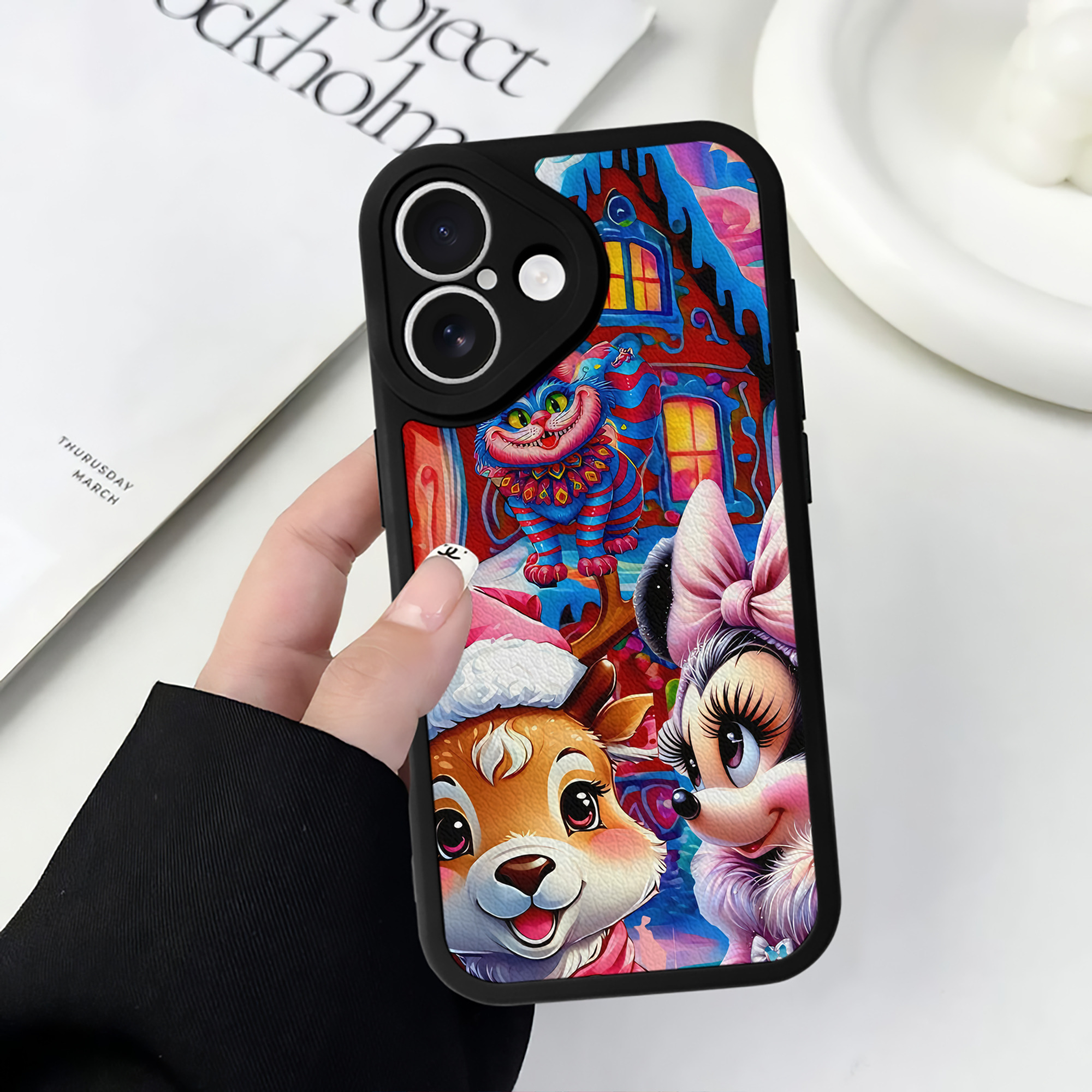 （画像用） ミッキーマウス Mickey Mouse 【iPhone 16シリーズ対応】シリコンスマホケース（レザー調） 材質：シリコン